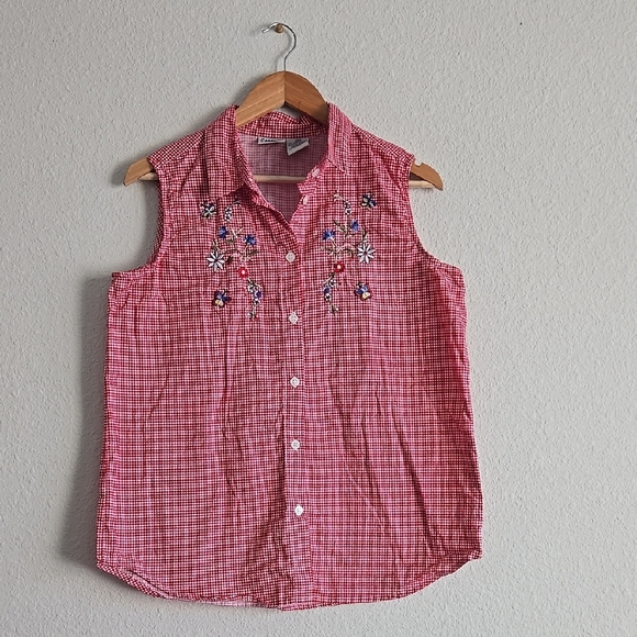 Vintage Red Ghigham Sleeveless Button-Up Shirt with Floral Embroidery Fisherman - Picture 1 of 5